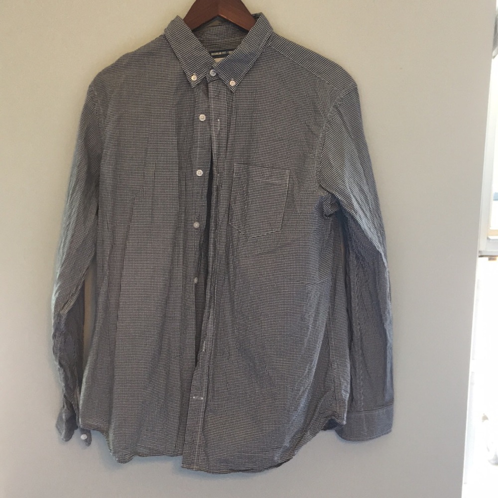 Old Navy Button up shirt